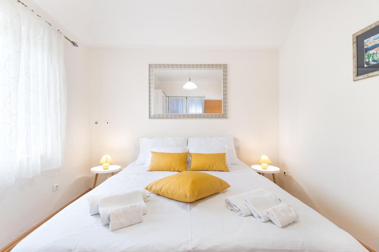 Lotea Apartment *